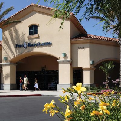 Dodgers Clubhouse at Camarillo Premium Outlets® - A Shopping Center in  Camarillo, CA - A Simon Property